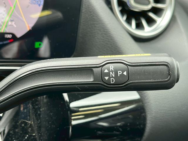 ＧＬＡクラス ＧＬＡ２００ｄ　４マチック　ＡＭＧライン　サンルーフ／シートヒータ／フルセグ／レーダークルーズコントロール／パワーシート／パワーバックドア／ブラインドスポットモニター／ステアリングスイッチ／純正ナビ／全方位カメラ／ワイヤレス充電／パドルシフト（37枚目）