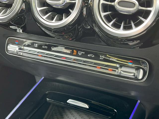 ＧＬＡクラス ＧＬＡ２００ｄ　４マチック　ＡＭＧライン　サンルーフ／シートヒータ／フルセグ／レーダークルーズコントロール／パワーシート／パワーバックドア／ブラインドスポットモニター／ステアリングスイッチ／純正ナビ／全方位カメラ／ワイヤレス充電／パドルシフト（49枚目）