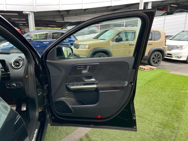 ＧＬＡクラス ＧＬＡ２００ｄ　４マチック　ＡＭＧライン　サンルーフ／シートヒータ／フルセグ／レーダークルーズコントロール／パワーシート／パワーバックドア／ブラインドスポットモニター／ステアリングスイッチ／純正ナビ／全方位カメラ／ワイヤレス充電／パドルシフト（75枚目）