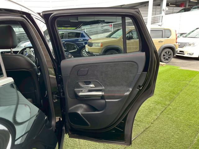 ＧＬＡクラス ＧＬＡ２００ｄ　４マチック　ＡＭＧライン　サンルーフ／シートヒータ／フルセグ／レーダークルーズコントロール／パワーシート／パワーバックドア／ブラインドスポットモニター／ステアリングスイッチ／純正ナビ／全方位カメラ／ワイヤレス充電／パドルシフト（77枚目）