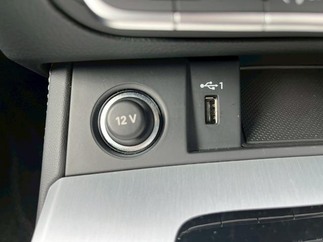 Ｑ５スポーツバック ４０ＴＤＩクワトロ　Ｓライン　ＡｐｐｌｅＣａｒＰｌａｙ／バーチャルコックピット／シートヒーター／全方位カメラ／パワーシート／アダプティブクルーズコントロール／ブラインドスポットモニター／パワーバックドア／パーキングアシスト／ＥＴＣ（45枚目）
