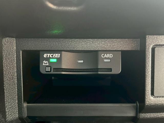 Ｑ５スポーツバック ４０ＴＤＩクワトロ　Ｓライン　ＡｐｐｌｅＣａｒＰｌａｙ／バーチャルコックピット／シートヒーター／全方位カメラ／パワーシート／アダプティブクルーズコントロール／ブラインドスポットモニター／パワーバックドア／パーキングアシスト／ＥＴＣ（54枚目）