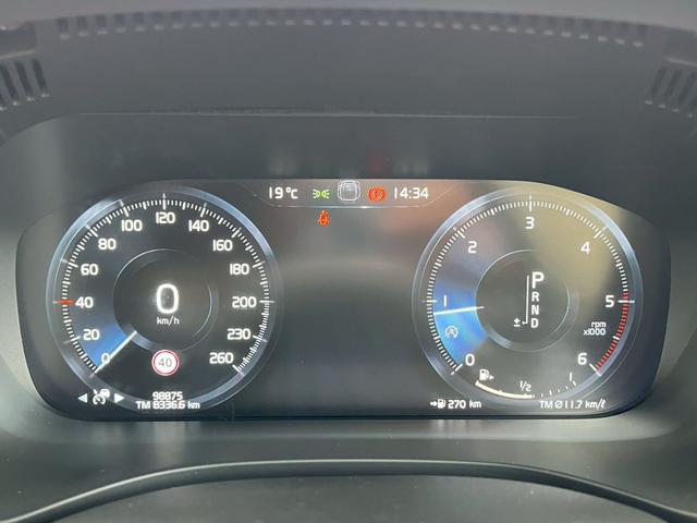 VOLVO XC60 D4 AWD INSCRIPTION