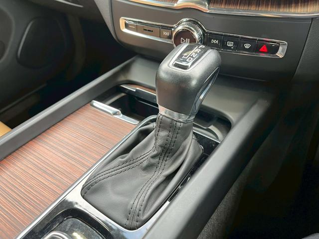 VOLVO XC60 D4 AWD INSCRIPTION