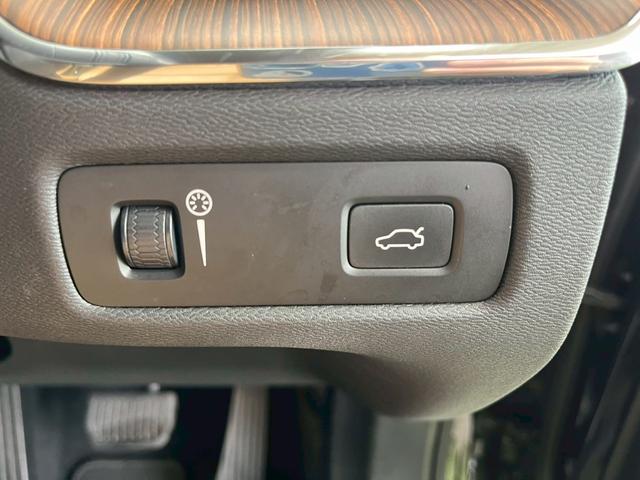 VOLVO XC60 D4 AWD INSCRIPTION