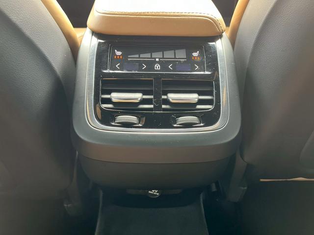 VOLVO XC60 D4 AWD INSCRIPTION