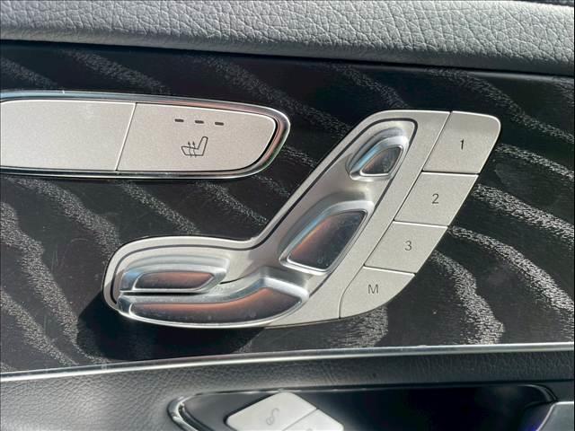 ＧＬＣ ＧＬＣ２２０ｄ　４マチック　ＡＭＧライン　サンルーフ／ブルメスターサウンド／エアサス／フルセグＴＶ／シートヒーター／アダプティブクルーズコントロール／ブラインドスポットモニター／メモリー付きパワーシート／パワーバックドア／純正ナビ／全方位（9枚目）