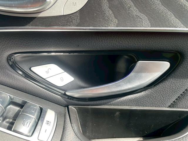 ＧＬＣ ＧＬＣ２２０ｄ　４マチック　ＡＭＧライン　サンルーフ／ブルメスターサウンド／エアサス／フルセグＴＶ／シートヒーター／アダプティブクルーズコントロール／ブラインドスポットモニター／メモリー付きパワーシート／パワーバックドア／純正ナビ／全方位（41枚目）