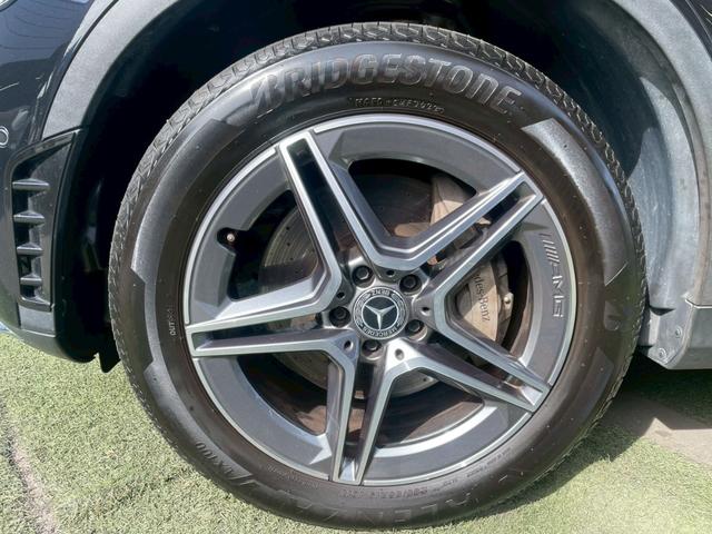 ＧＬＣ ＧＬＣ２２０ｄ　４マチック　ＡＭＧライン　サンルーフ／ブルメスターサウンド／エアサス／フルセグＴＶ／シートヒーター／アダプティブクルーズコントロール／ブラインドスポットモニター／メモリー付きパワーシート／パワーバックドア／純正ナビ／全方位（65枚目）