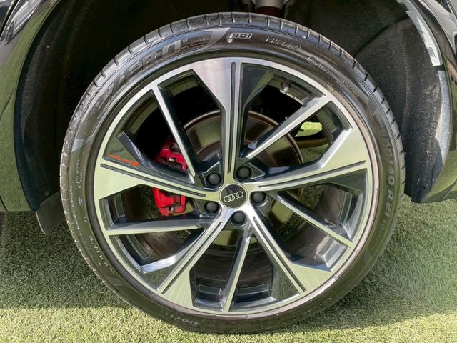 Ｑ５スポーツバック ハイスタイル　ＡｐｐｌｅＣａｒＰｌａｙ／２５０台限定／ＳｌｉｎｅプラスＰＫＧ／２１インチＡＷ／ファインナッパレザーシート／バーチャルコックピット／マトリクスＬＥＤヘッドライト／シートヒーター／ステアリングヒーター（65枚目）