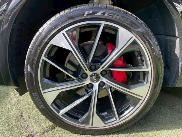 Ｑ５スポーツバック ハイスタイル　ＡｐｐｌｅＣａｒＰｌａｙ／２５０台限定／ＳｌｉｎｅプラスＰＫＧ／２１インチＡＷ／ファインナッパレザーシート／バーチャルコックピット／マトリクスＬＥＤヘッドライト／シートヒーター／ステアリングヒーター（66枚目）