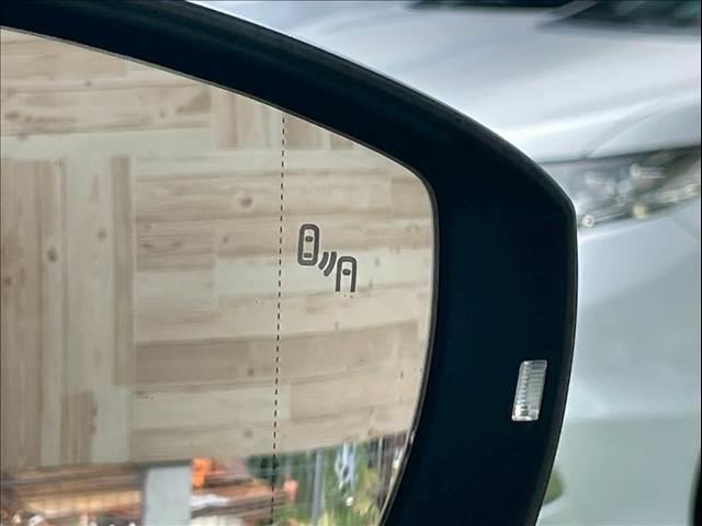 T-クロス TSI 1stプラス AppleCarPlay/アダプティブクルーズコントロール/ブラインドスポットモニター/純正ナビ/フルセグTV/バックカメラ/パドルシフト/パーキングアシスト/アイドリングストップ/クリアランスソナー(9枚目)