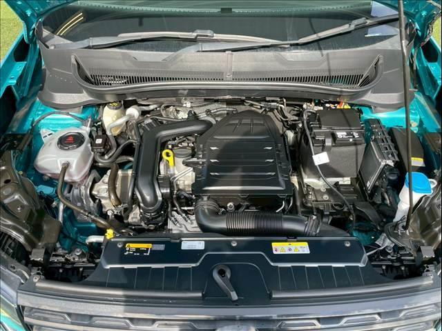 T-クロス TSI 1stプラス AppleCarPlay/アダプティブクルーズコントロール/ブラインドスポットモニター/純正ナビ/フルセグTV/バックカメラ/パドルシフト/パーキングアシスト/アイドリングストップ/クリアランスソナー(12枚目)