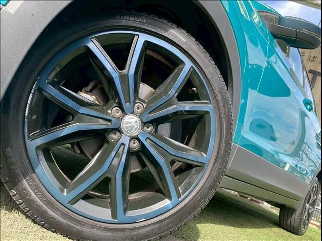 T-クロス TSI 1stプラス AppleCarPlay/アダプティブクルーズコントロール/ブラインドスポットモニター/純正ナビ/フルセグTV/バックカメラ/パドルシフト/パーキングアシスト/アイドリングストップ/クリアランスソナー(19枚目)