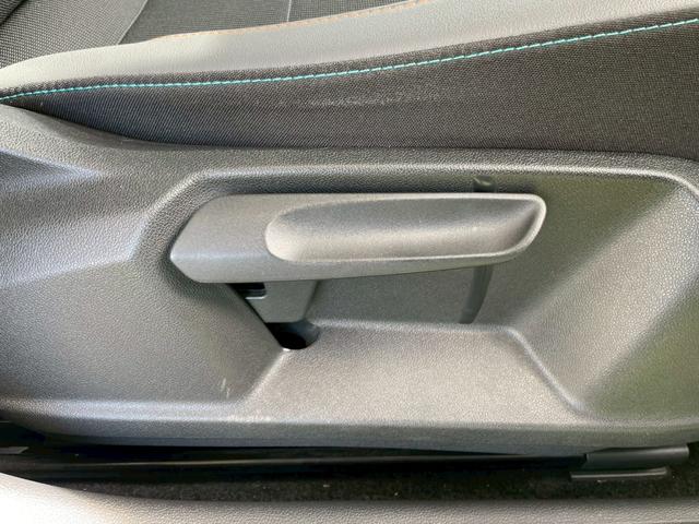 T-クロス TSI 1stプラス AppleCarPlay/アダプティブクルーズコントロール/ブラインドスポットモニター/純正ナビ/フルセグTV/バックカメラ/パドルシフト/パーキングアシスト/アイドリングストップ/クリアランスソナー(37枚目)