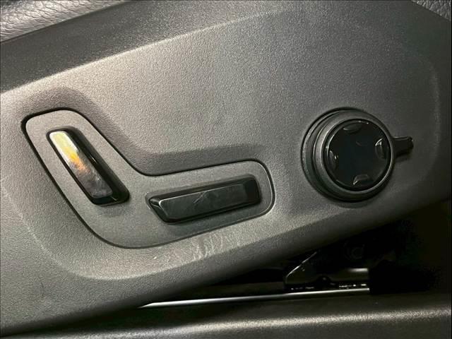 ＸＣ９０ Ｂ５　ＡＷＤ　モーメンタム　サンルーフ／ＡｐｐｌｅＣａｒＰｌａｙ／クライメートパッケージ／全方位カメラ／アダプティブクルーズコントロール／ブラインドスポットモニター／シートヒーター／ステアリングヒーター／Ｗエアコン／パワーシート（11枚目）