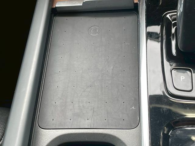 ＸＣ９０ Ｂ５　ＡＷＤ　モーメンタム　サンルーフ／ＡｐｐｌｅＣａｒＰｌａｙ／クライメートパッケージ／全方位カメラ／アダプティブクルーズコントロール／ブラインドスポットモニター／シートヒーター／ステアリングヒーター／Ｗエアコン／パワーシート（46枚目）