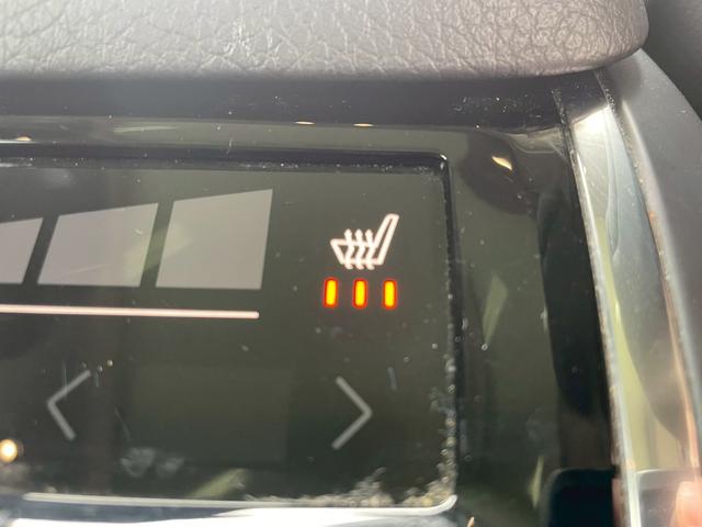 ＸＣ９０ Ｂ５　ＡＷＤ　モーメンタム　サンルーフ／ＡｐｐｌｅＣａｒＰｌａｙ／クライメートパッケージ／全方位カメラ／アダプティブクルーズコントロール／ブラインドスポットモニター／シートヒーター／ステアリングヒーター／Ｗエアコン／パワーシート（49枚目）