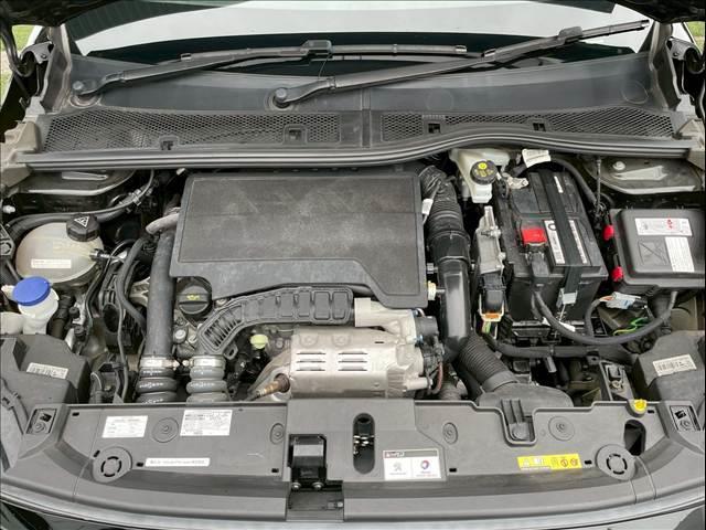 ２０８ ＧＴ　ＡｐｐｌｅＣａｒＰｌａｙ／シートヒーター／アダプティブクルーズコントロール／ブラインドスポットモニター／バックカメラ／ワイヤレス充電／パドルシフト／ＵＳＢポート／ＥＴＣ車載器／クリアランスソナー（12枚目）