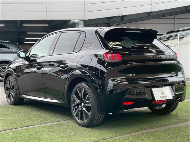 ２０８ ＧＴ　ＡｐｐｌｅＣａｒＰｌａｙ／シートヒーター／アダプティブクルーズコントロール／ブラインドスポットモニター／バックカメラ／ワイヤレス充電／パドルシフト／ＵＳＢポート／ＥＴＣ車載器／クリアランスソナー（17枚目）