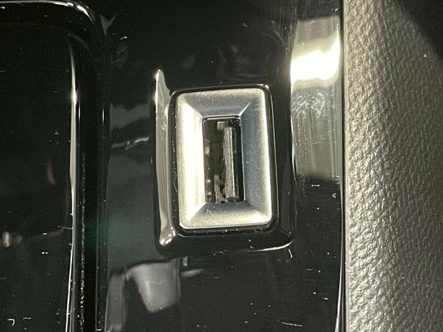 ２０８ ＧＴ　ＡｐｐｌｅＣａｒＰｌａｙ／シートヒーター／アダプティブクルーズコントロール／ブラインドスポットモニター／バックカメラ／ワイヤレス充電／パドルシフト／ＵＳＢポート／ＥＴＣ車載器／クリアランスソナー（44枚目）