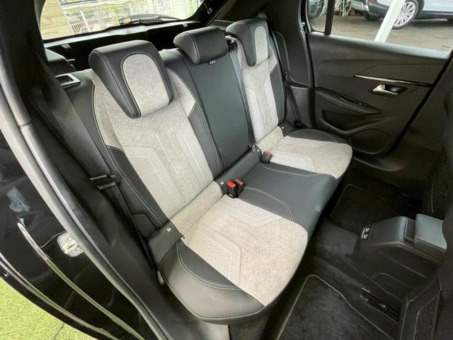 ２０８ ＧＴ　ＡｐｐｌｅＣａｒＰｌａｙ／シートヒーター／アダプティブクルーズコントロール／ブラインドスポットモニター／バックカメラ／ワイヤレス充電／パドルシフト／ＵＳＢポート／ＥＴＣ車載器／クリアランスソナー（51枚目）