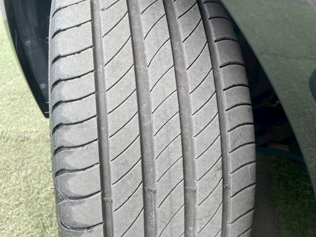 ２０８ ＧＴ　ＡｐｐｌｅＣａｒＰｌａｙ／シートヒーター／アダプティブクルーズコントロール／ブラインドスポットモニター／バックカメラ／ワイヤレス充電／パドルシフト／ＵＳＢポート／ＥＴＣ車載器／クリアランスソナー（68枚目）