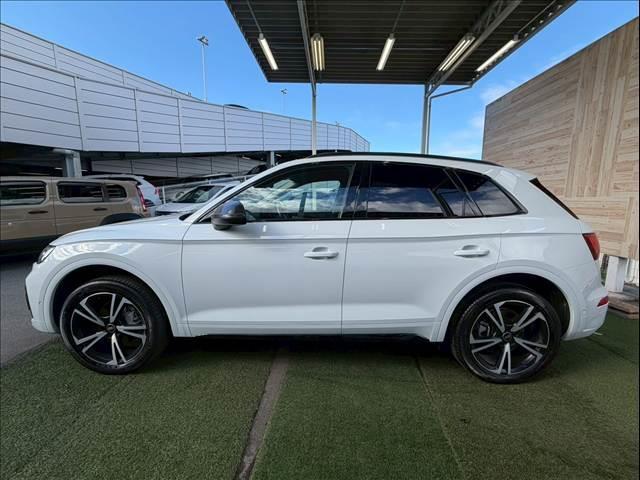 Ｑ５ ハイスタイル　ＡｐｐｌｅＣａｒＰｌａｙ／２５０台限定／バーチャルコックピット／茶革／パワーシート／シートヒーター／アダプティブクルーズコントロール／ブラインドスポットモニター／マトリクスＬＥＤ／全方位カメラ（15枚目）