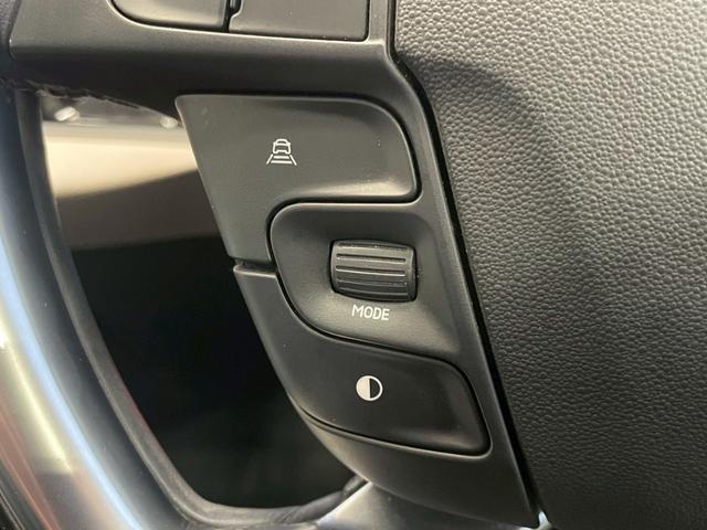 グランドC4 スペースツアラー デューンベージュ ガラスルーフ/AppleCarPlay/アダプティブクルーズコントロール/全方位カメラ/ブラインドスポットモニター/パドルシフト/パーキングアシスト/パワーバックドア/プッシュスタート/ETC車載器(32枚目)