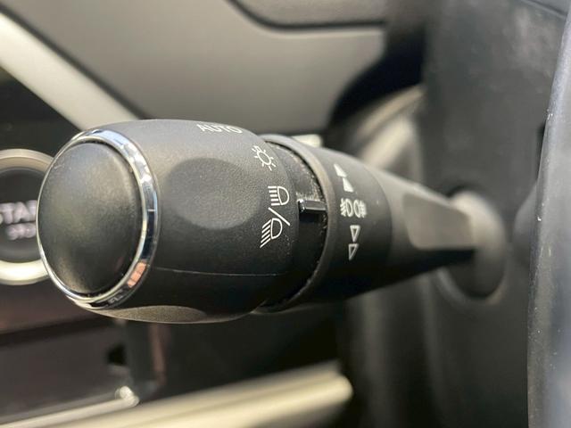 グランドC4 スペースツアラー デューンベージュ ガラスルーフ/AppleCarPlay/アダプティブクルーズコントロール/全方位カメラ/ブラインドスポットモニター/パドルシフト/パーキングアシスト/パワーバックドア/プッシュスタート/ETC車載器(34枚目)