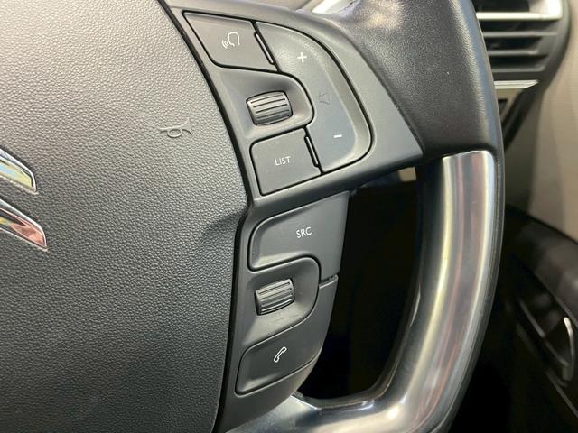 グランドC4 スペースツアラー デューンベージュ ガラスルーフ/AppleCarPlay/アダプティブクルーズコントロール/全方位カメラ/ブラインドスポットモニター/パドルシフト/パーキングアシスト/パワーバックドア/プッシュスタート/ETC車載器(39枚目)