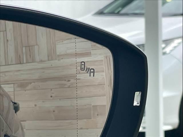 T-クロス TSI アクティブ AppleCarPlay/アダプティブクルーズコントロール/ブラインドスポットモニター/純正ナビ/バックカメラ/パドルシフト/ワイヤレス充電/ETC/USB-Cポート/Pアシスト/クリアランスソナー(9枚目)