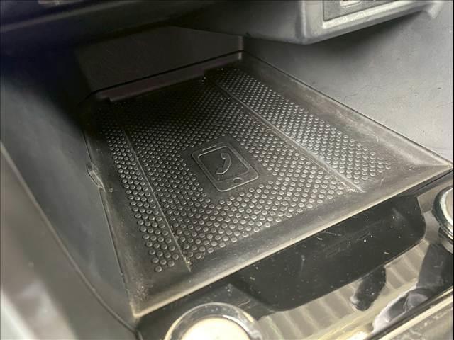 T-クロス TSI アクティブ AppleCarPlay/アダプティブクルーズコントロール/ブラインドスポットモニター/純正ナビ/バックカメラ/パドルシフト/ワイヤレス充電/ETC/USB-Cポート/Pアシスト/クリアランスソナー(10枚目)
