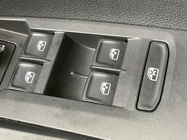 T-クロス TSI アクティブ AppleCarPlay/アダプティブクルーズコントロール/ブラインドスポットモニター/純正ナビ/バックカメラ/パドルシフト/ワイヤレス充電/ETC/USB-Cポート/Pアシスト/クリアランスソナー(35枚目)