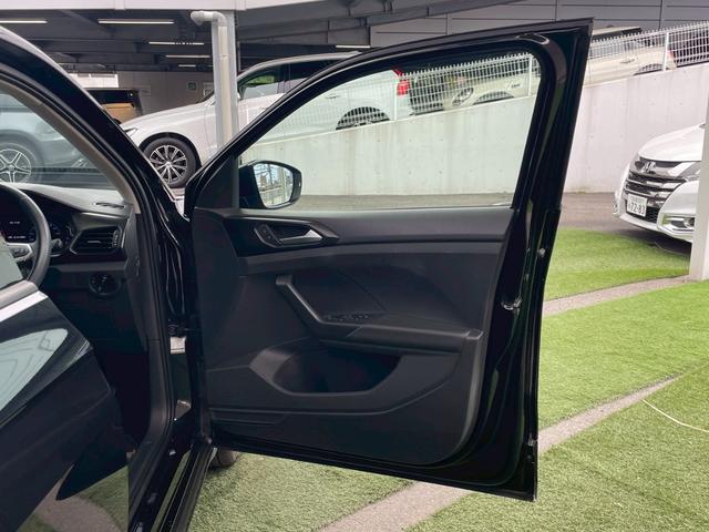 T-クロス TSI アクティブ AppleCarPlay/アダプティブクルーズコントロール/ブラインドスポットモニター/純正ナビ/バックカメラ/パドルシフト/ワイヤレス充電/ETC/USB-Cポート/Pアシスト/クリアランスソナー(71枚目)