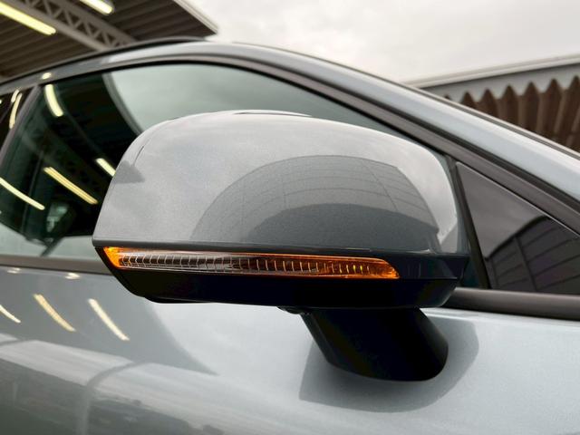 XC40 T4 全方位カメラ/アダプティブクルーズコントロール/ブラインドスポットモニター/ETC車載器/デジタルメーター/クリアランスソナー/レーンキープアシスト/アイドリングストップ/プッシュスタート/USB(56枚目)