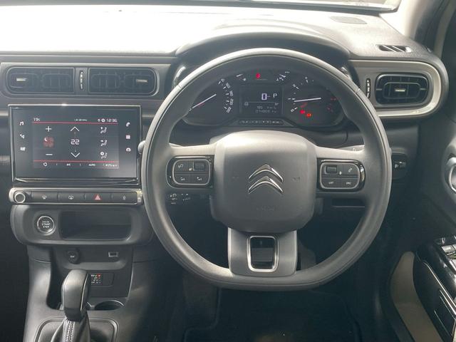 C3 フィール AppleCarPlay/クルーズコントロール/アイドリングストップ/衝突軽減ブレーキ/ディスプレイオーディオ/Bluetooth接続プッシュスタート/純正16インチAW/ステアリングスイッチ/ETC(28枚目)