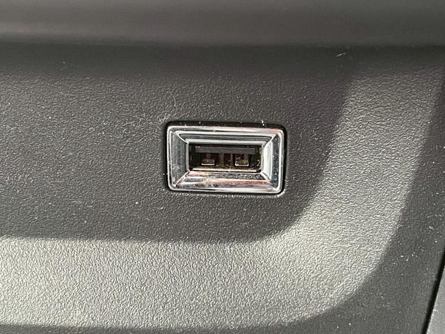 C3 フィール AppleCarPlay/クルーズコントロール/アイドリングストップ/衝突軽減ブレーキ/ディスプレイオーディオ/Bluetooth接続プッシュスタート/純正16インチAW/ステアリングスイッチ/ETC(41枚目)