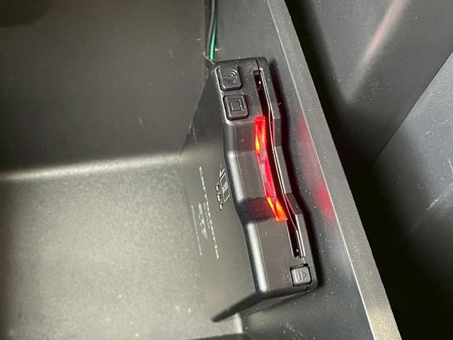 C3 フィール AppleCarPlay/クルーズコントロール/アイドリングストップ/衝突軽減ブレーキ/ディスプレイオーディオ/Bluetooth接続プッシュスタート/純正16インチAW/ステアリングスイッチ/ETC(47枚目)