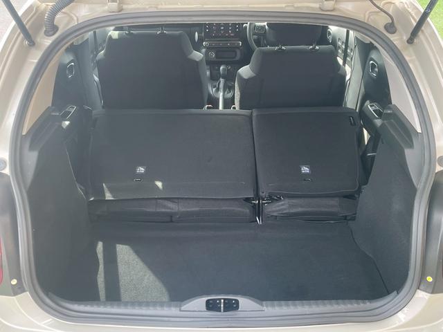 C3 フィール AppleCarPlay/クルーズコントロール/アイドリングストップ/衝突軽減ブレーキ/ディスプレイオーディオ/Bluetooth接続プッシュスタート/純正16インチAW/ステアリングスイッチ/ETC(57枚目)