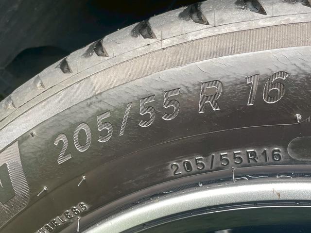 C3 フィール AppleCarPlay/クルーズコントロール/アイドリングストップ/衝突軽減ブレーキ/ディスプレイオーディオ/Bluetooth接続プッシュスタート/純正16インチAW/ステアリングスイッチ/ETC(63枚目)