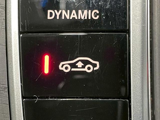 GLC GLC 220 d 4MATIC クーペ AMGライン サンルーフ/レザーエクスクルーシブPKG/ブルメスターサウンド/シートベンチレーション/シートヒータ/エアサス/パワーシート/パワーバックドア/アダプティブクルーズコントロール/ブラインドスポット(52枚目)