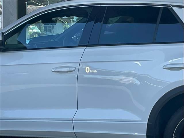 Ｘ１ ｘＤｒｉｖｅ　１８ｄ　ｘライン　ハイラインパッケージ　コンフォートパッケージ／シートヒーター／ブラウンレザーシート／バックカメラ／ヘッドアップディスプレイ／メモリー付パワーシート／パワーバックドア／純正ナビ／アダプティブクルーズコントロール／ＥＴＣ車載器（11枚目）