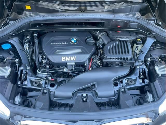 Ｘ１ ｘＤｒｉｖｅ　１８ｄ　ｘライン　ハイラインパッケージ　コンフォートパッケージ／シートヒーター／ブラウンレザーシート／バックカメラ／ヘッドアップディスプレイ／メモリー付パワーシート／パワーバックドア／純正ナビ／アダプティブクルーズコントロール／ＥＴＣ車載器（12枚目）