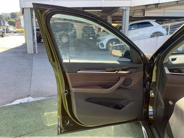 Ｘ１ ｘＤｒｉｖｅ　１８ｄ　ｘライン　ハイラインパッケージ　コンフォートパッケージ／シートヒーター／ブラウンレザーシート／バックカメラ／ヘッドアップディスプレイ／メモリー付パワーシート／パワーバックドア／純正ナビ／アダプティブクルーズコントロール／ＥＴＣ車載器（71枚目）