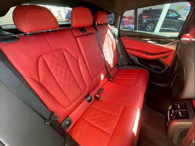 X4 xDrive 20d Mスポーツ サンルーフ/AppleCarPlay/OP20インチAW/赤革/シートヒータ/パワーシート/アダプティブクルーズコントロール/ブラインドスポットモニター/パワーバックドア/ヘッドアップディスプレイ(7枚目)