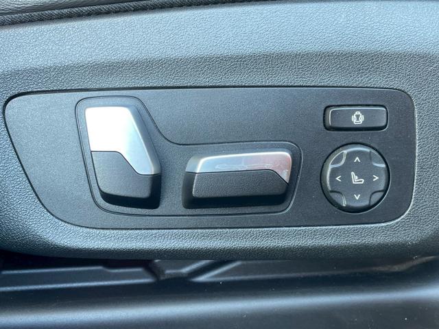 X4 xDrive 20d Mスポーツ サンルーフ/AppleCarPlay/OP20インチAW/赤革/シートヒータ/パワーシート/アダプティブクルーズコントロール/ブラインドスポットモニター/パワーバックドア/ヘッドアップディスプレイ(42枚目)