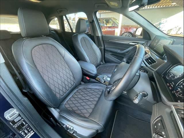 Ｘ１ ｘＤｒｉｖｅ　１８ｄ　ｘライン　エディションジョイ＋　アダプティブクルーズコントロール／メモリー付パワーシート／パワーバックドア／純正ナビ／バックカメラ／ＬＥＤ／純正１８インチＡＷ／アイドリングストップ／Ｂｌｕｅｔｏｏｔｈ／ステアリングスイッチ（6枚目）