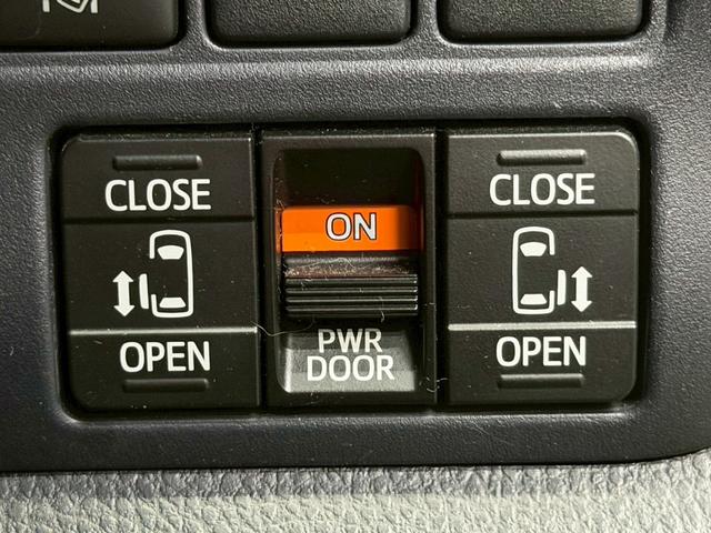 ヴォクシー ＺＳ煌　純正ＯＰ１０インチナビ／後席モニター／両側電動スライドドア／フルセグＴＶ／バックカメラ／衝突軽減ブレーキ／レーンキープアシスト／アイドリングストップ／ＥＴＣ車載器／プッシュスタート／オートハイビーム（30枚目）