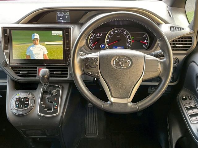 ヴォクシー ＺＳ煌　純正ＯＰ１０インチナビ／後席モニター／両側電動スライドドア／フルセグＴＶ／バックカメラ／衝突軽減ブレーキ／レーンキープアシスト／アイドリングストップ／ＥＴＣ車載器／プッシュスタート／オートハイビーム（34枚目）